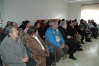 ROSSAS constrói lar