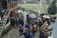 “Muita parra e pouca uva”