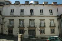 Pombas incomodam moradores