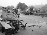 Acidente faz 2 feridos