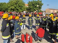 Bombeiros na rua