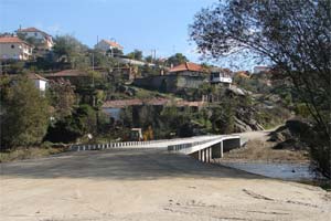 Ponte aproxima Vale de Maior e Mosteiró