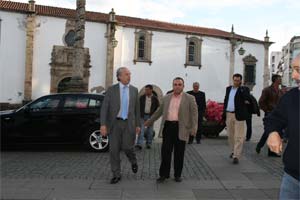O regresso de Santana Lopes