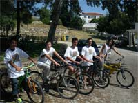Jovens vigiam floresta nas Arribas do Douro