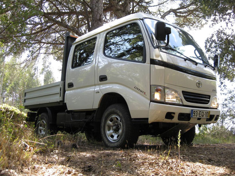 Nova Toyota Dyna preparada para todo-o-terreno