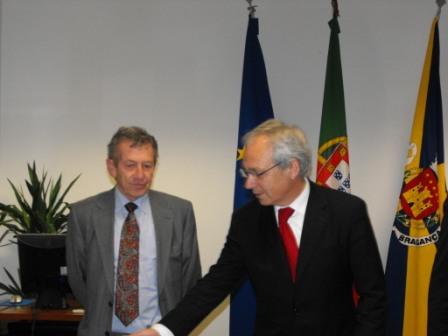 Bragança coopera com Israel