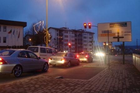Duplicação de avenida obriga a construir novo acesso a escolas