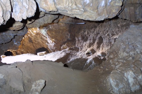 Grutas de Dine são património em risco