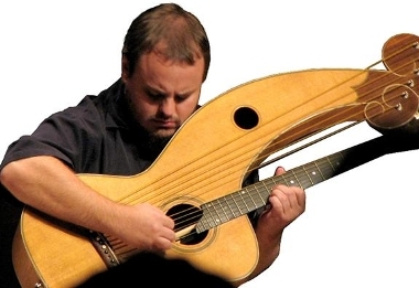 Guitarrista fenómeno do Youtube ao vivo em Portugal