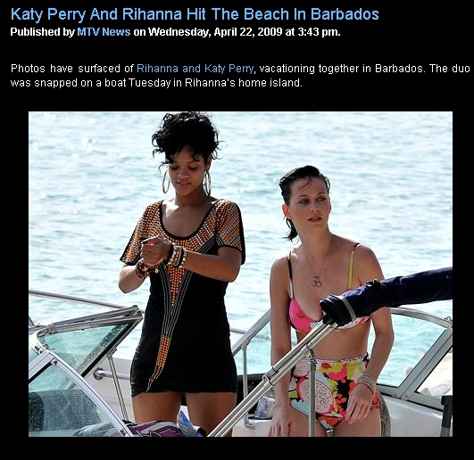 Rihanna e Katy Perry passeiam-se de biquini nos Barbados [fotos]