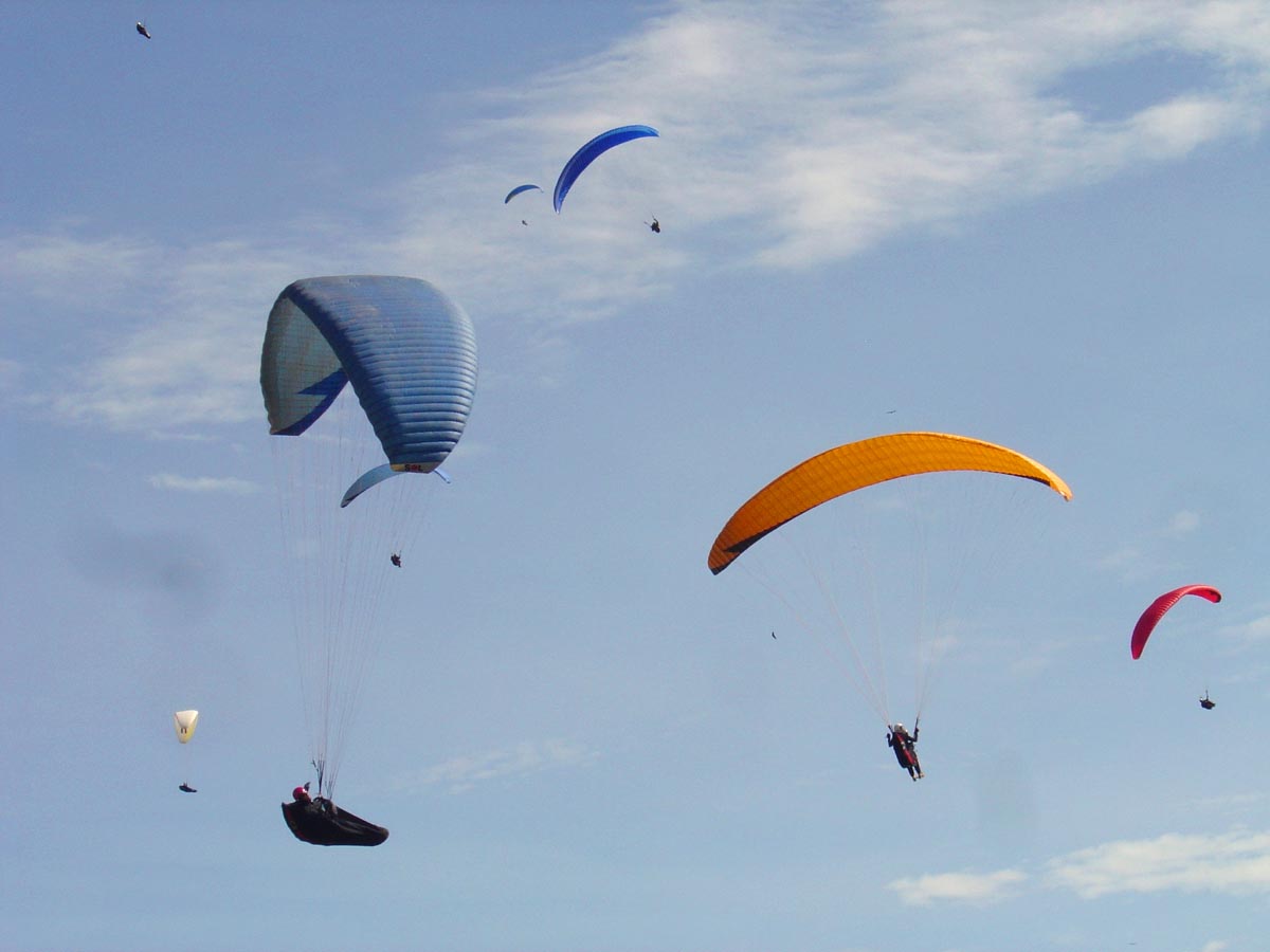 Parapentes invadem Montalegre