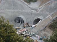 Túnel suspenso