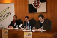 “Conociéndonos/ Conhecendo-nos”