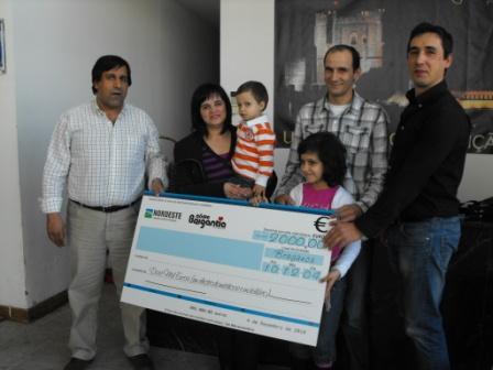“Família afinada” recebe cheque de dois mil euros