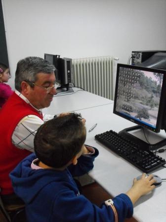 Internet aproxima avós e netos