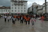 Dança e moda nas praças