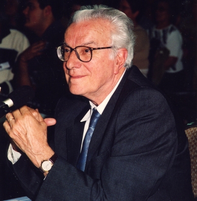 Daniel Serrão defende introdução de agentes privados de saúde na região