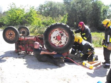 Faltam ambulâncias 4X4 para socorrer acidentes de tractor