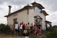 Jovens limpam estação de Sendim