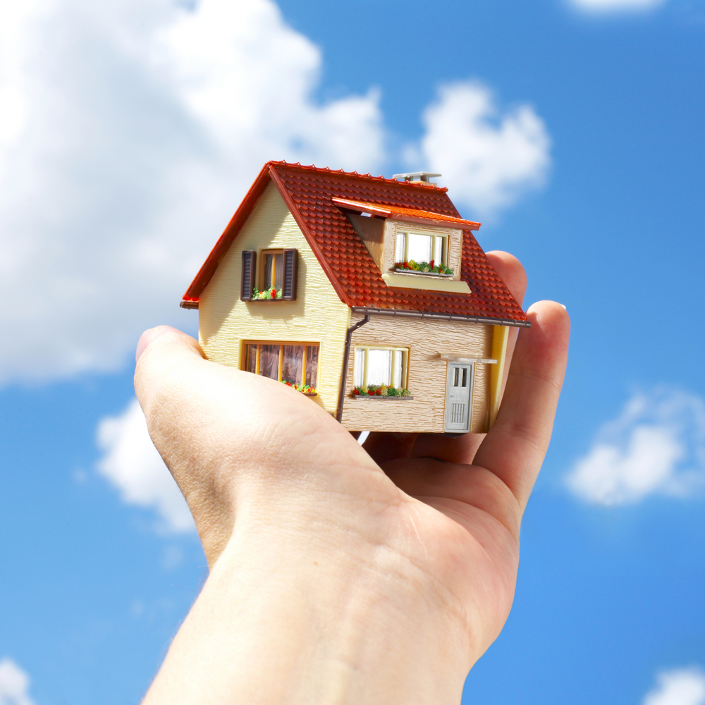 Terrenos para jovens construírem casa estimulam economia local