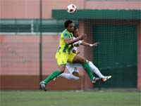 Botelho salva Atlético na 2.a parte