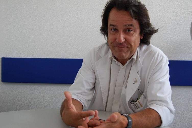 Director de cirurgia diz que foi mal interpretado