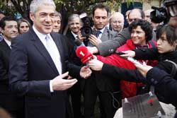 Sócrates lança primeira pedra na Foz do Tua