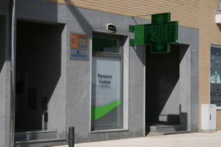 INFARMED garante farmácia em Izeda