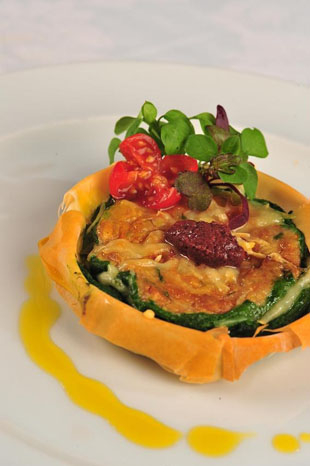 Alfândega promove tradições e produtos locais