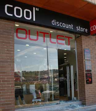 Dois assaltos a loja de roupa em duas semanas