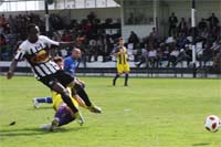 Líder cimenta vantagem