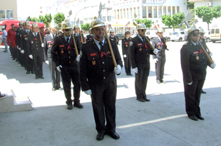 Bombeiros exigem pagamento