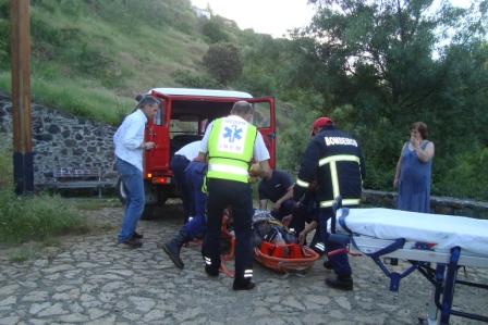 Tractor caiu ao rio e fez ferido grave