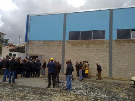 S. Pedro inaugurou pavilhão multiusos mas desnivelado