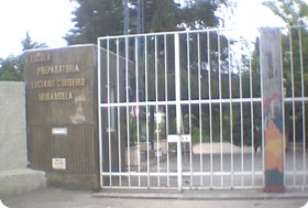 Director de Educação assume falhas de segurança na escola Luciano Cordeiro e critica sensacionalismo