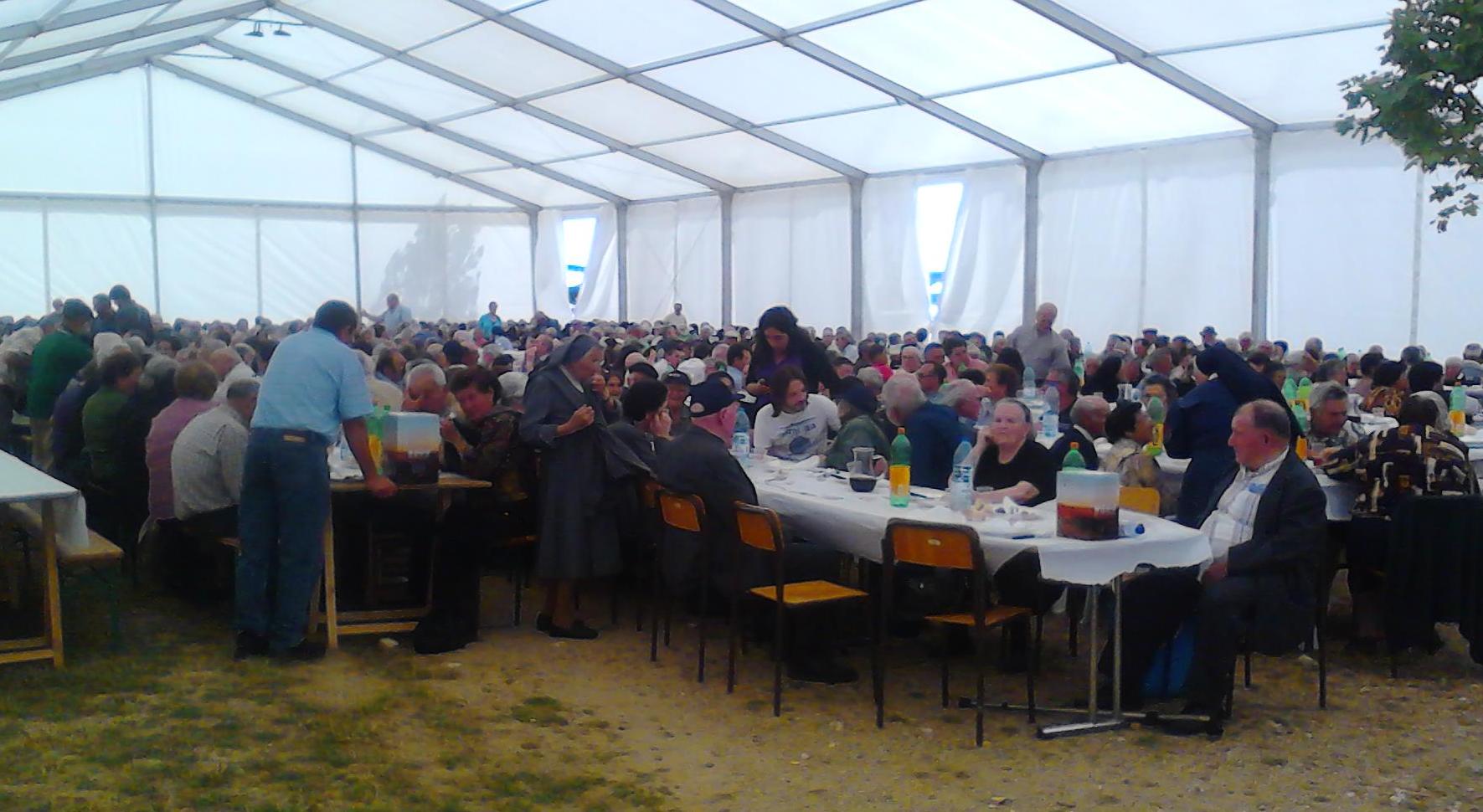 Convívio no Nazo reuniu 1500 idosos