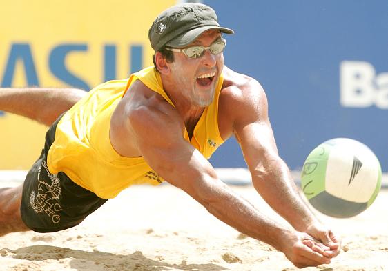 Voleibol de Praia regressa ao Azibo