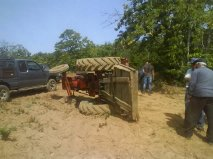 Idoso de Vinhais morre em acidente de tractor