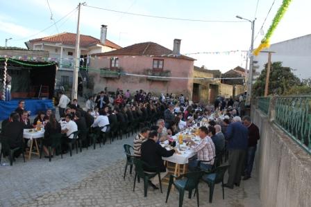 Aldeia de Cabreira já tem largo para as festas