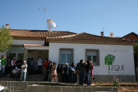 LEQUE inaugura sede a pensar na ampliação