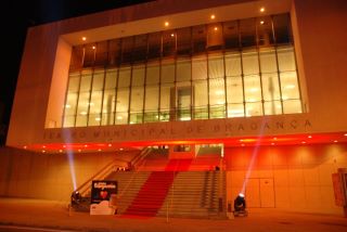 Gala da Brigantia enche cidade de glamour