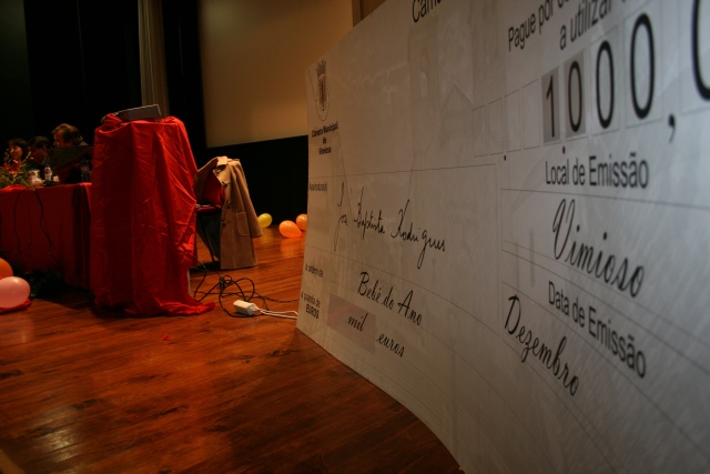 Vimioso premiou 36 bebés nascidos em 2011