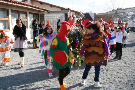 Crianças recuperam Festa do Galo no Carnaval