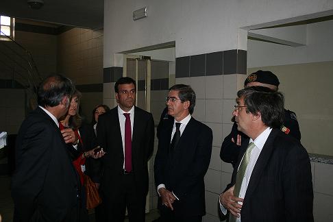 Junção de tribunais vai mesmo avançar