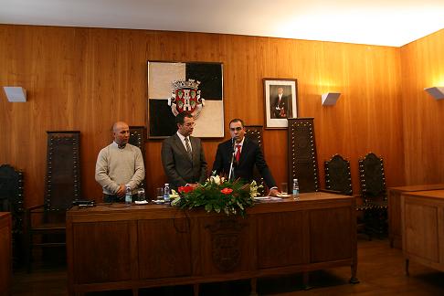 António José Seguro defendeu em Vinhais a manutenção dos tribunais