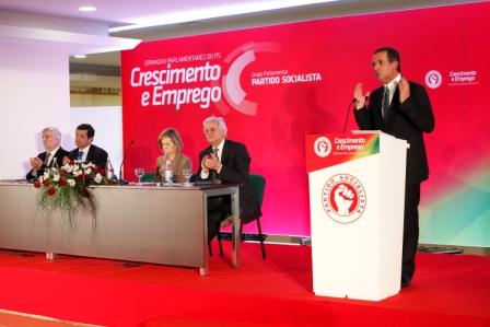 Seguro considera inacreditável paragem das obras no túnel do Marão