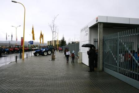 Pais do centro escolar da Sé agastados com cortes de trânsito por causa da Feira das Cantarinhas