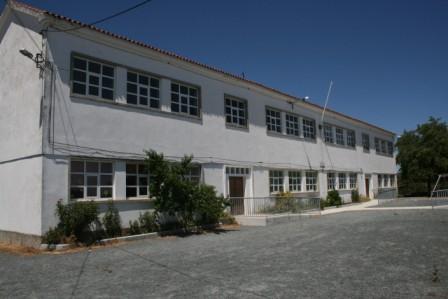 Argoselo não quer que a escola feche