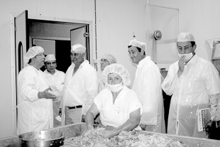 “Câmaras compram tudo fora”