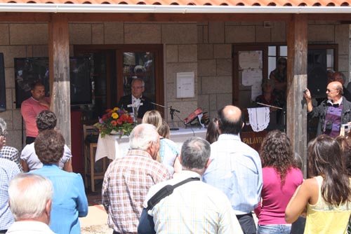 Castrelos homenageia presidente da Junta